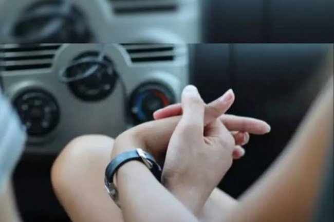 সহযাত্রীর সঙ্গে যৌনতায় মত্ত চালক! ধাক্কা মারল গাড়ি, সঙ্গিনীর কামড়ে চালকের লিঙ্গ ক্ষতবিক্ষত