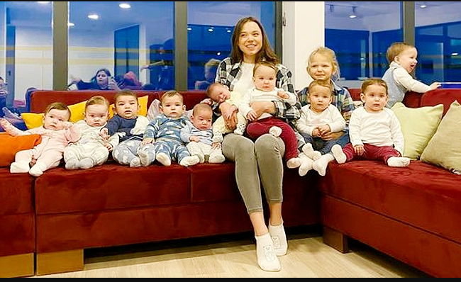 ২৩ বছর বয়সে ১১ সন্তানের জননী! লক্ষমাত্রা ১০৫!