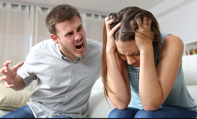 বিবাহিত জীবনে আপনি সুখী নন বুঝবেন কিভাবে?