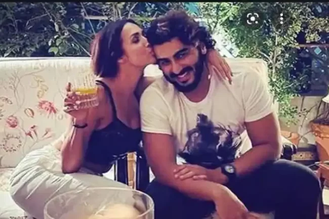 উদ্দাম 'সহবাস' কিংবা শরীরী নেশাতে নয়, মালাইকার এই গুণেই মুগ্ধ অর্জুন কাপুর! কী সেটা?