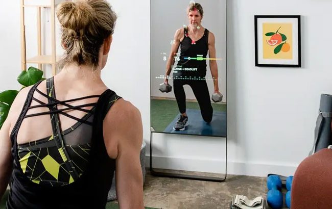 শরীরচর্চায় নতুন বন্ধু স্মার্ট মিরর